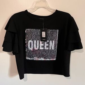 Ruffle sleeve crop top